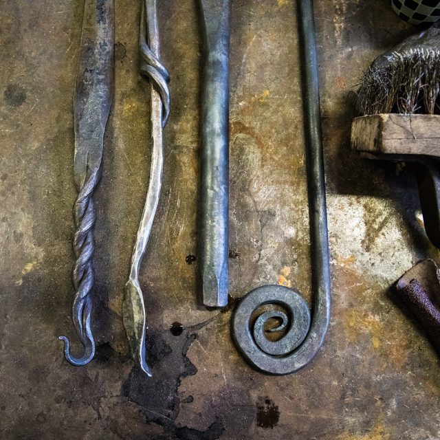 daughter_blacksmith_decoratieve_iron_objects