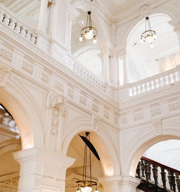 walk_amsterdam_second_golden_age_interior-600x839-1